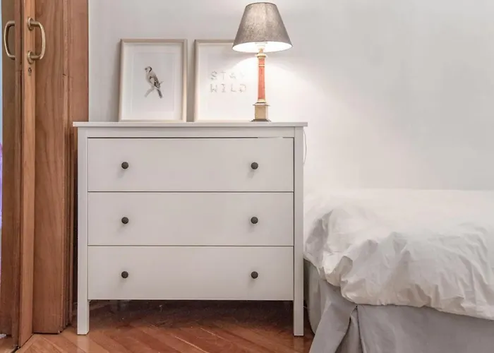 Piso Catalogado En El Centro De Apartment