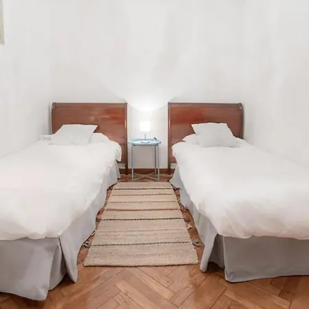 Piso Catalogado En El Centro De Apartmán Gijón